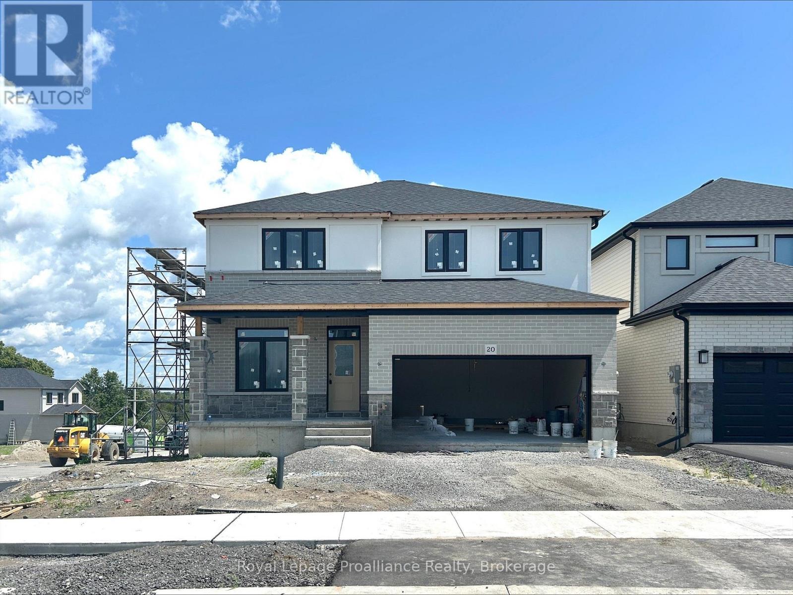 20 Peace River Street, Belleville, Ontario  K8N 0V4 - Photo 2 - X13593518