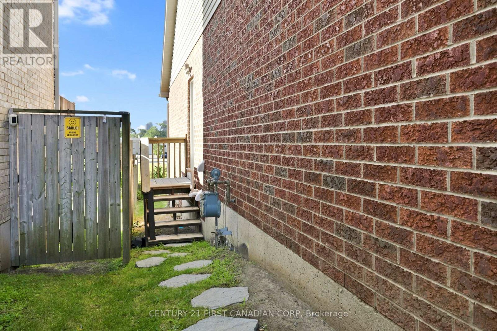 83 Mcmahen Street, London East, Ontario  N5Y 0A2 - Photo 37 - X13601356