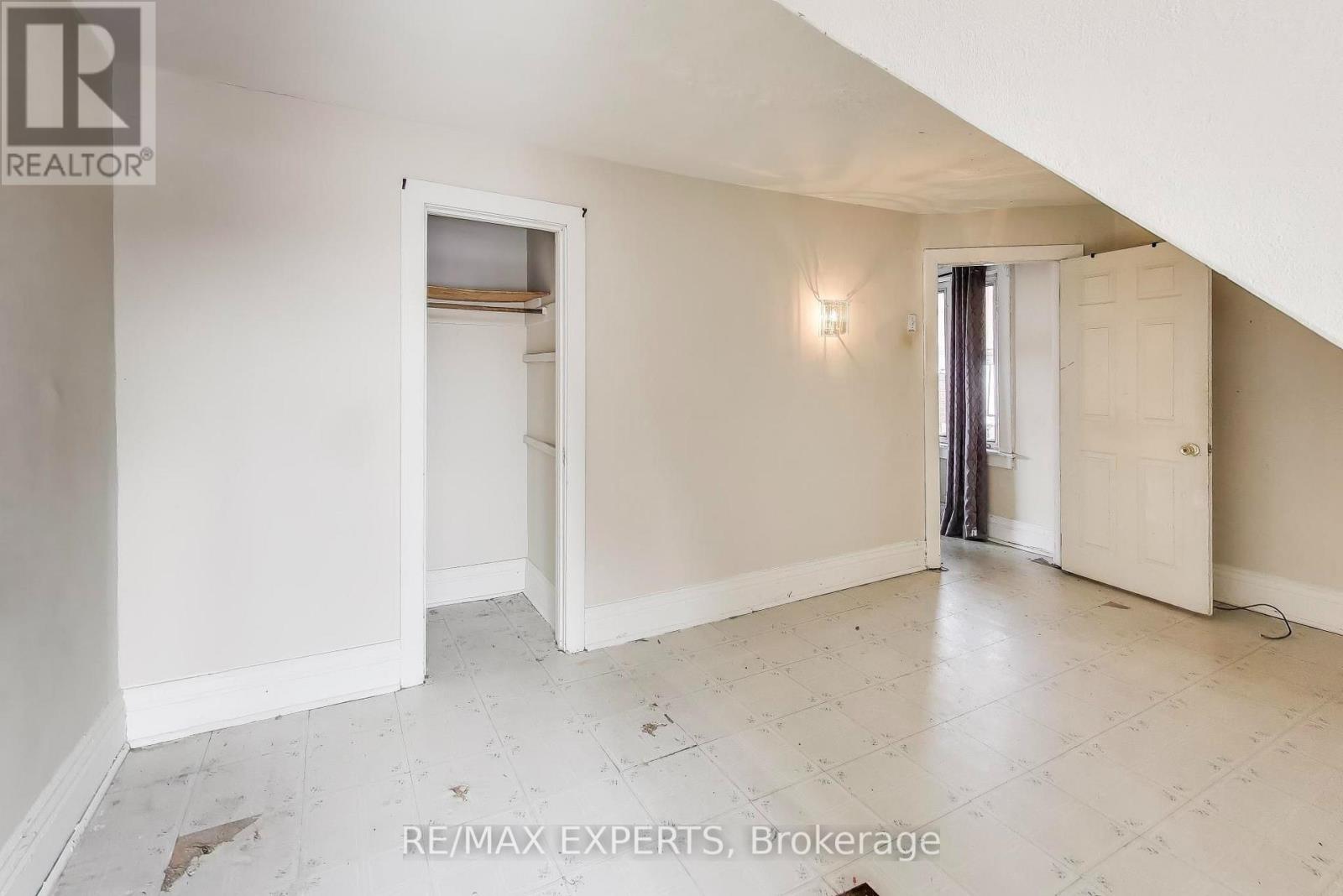 1895 Davenport Road, Toronto, Ontario  M6N 1C1 - Photo 5 - W13120792