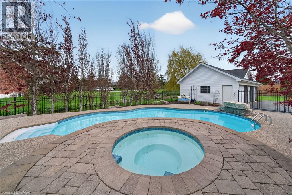 20 Haldimand Trail, Dunnville, Ontario  N1A 1W9 - Photo 7 - 40850599