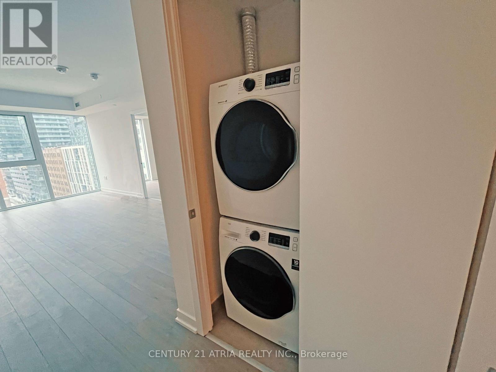 1002 - 357 King Street W, Toronto, Ontario  M5V 0S7 - Photo 3 - C13601296