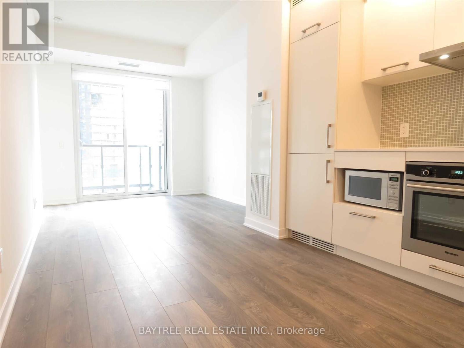 2416 - 87 Peter Street, Toronto, Ontario  M5V 2G4 - Photo 3 - C13601332