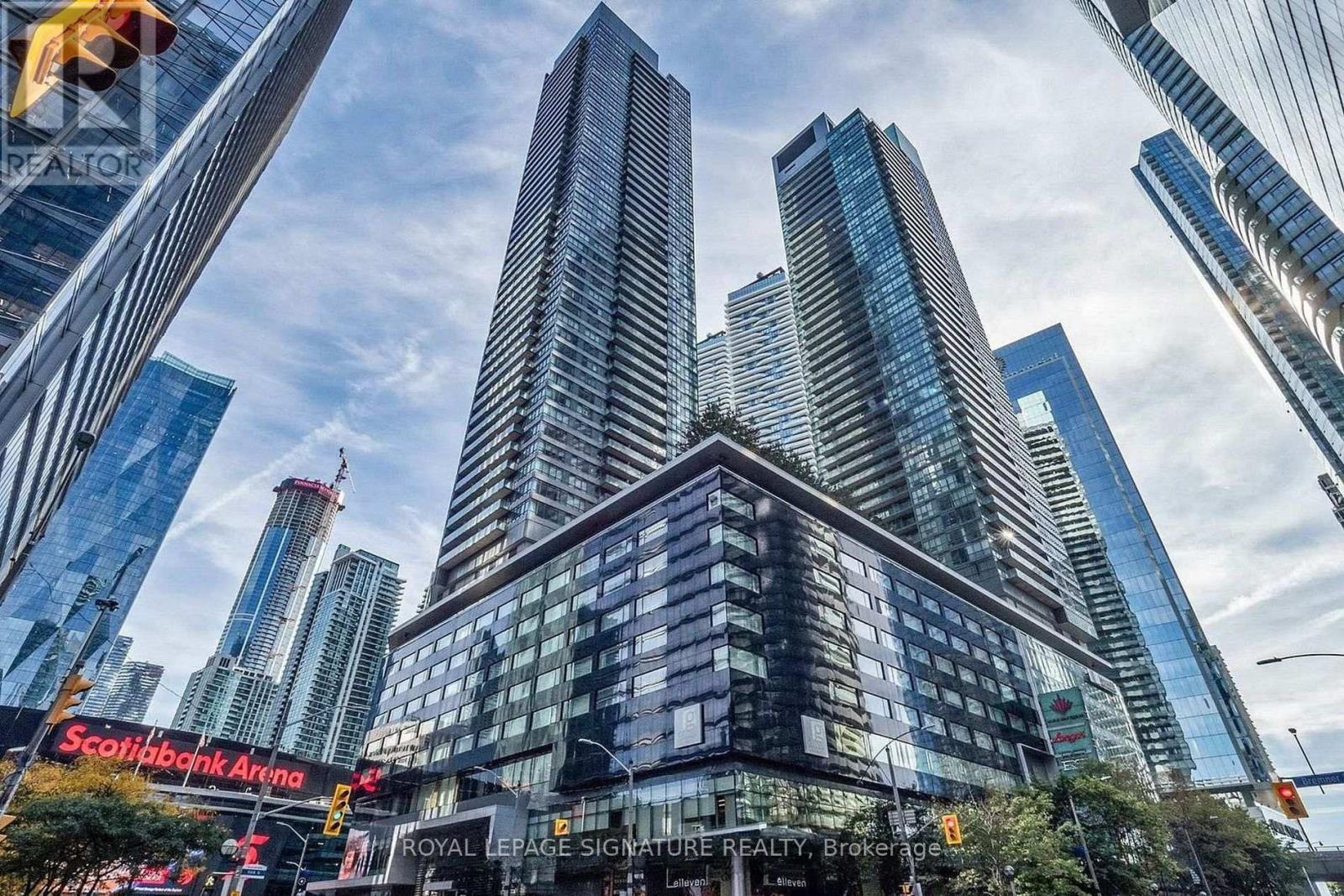 1310 - 65 BREMNER BOULEVARD, Toronto, Ontario