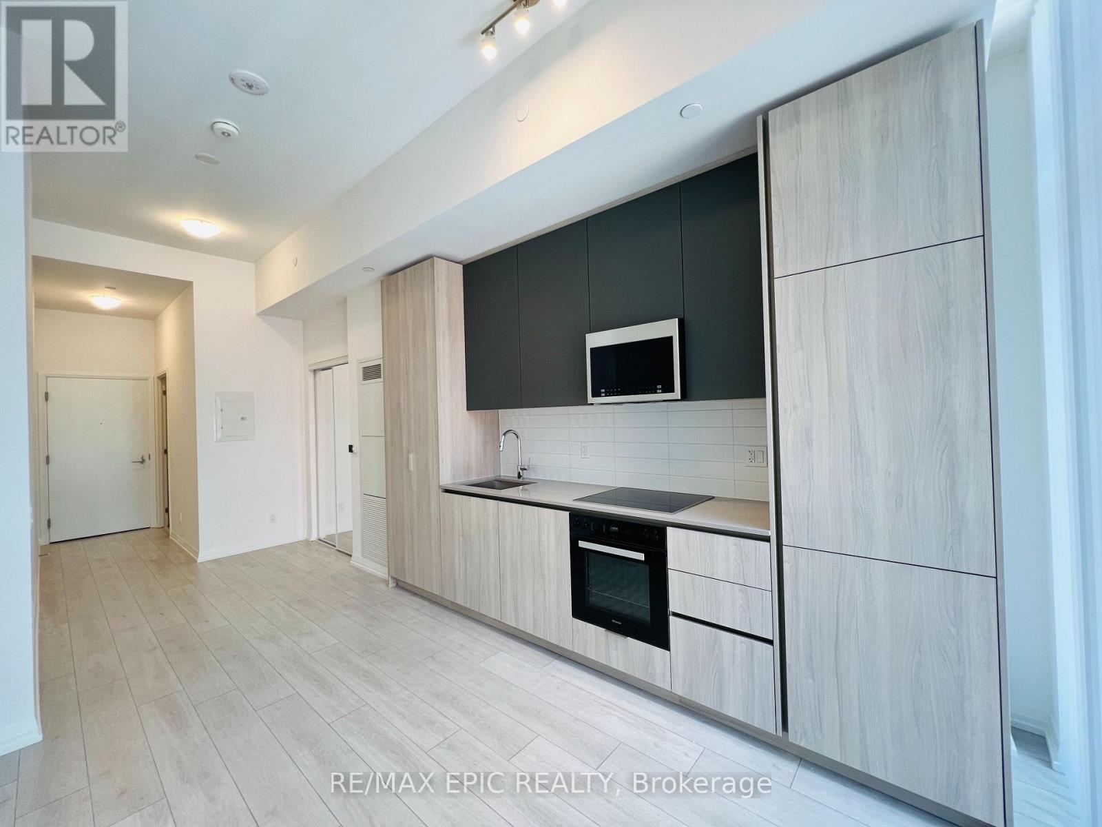 902 - 400 King Street W, Toronto, Ontario  M5V 1K2 - Photo 3 - C13601370