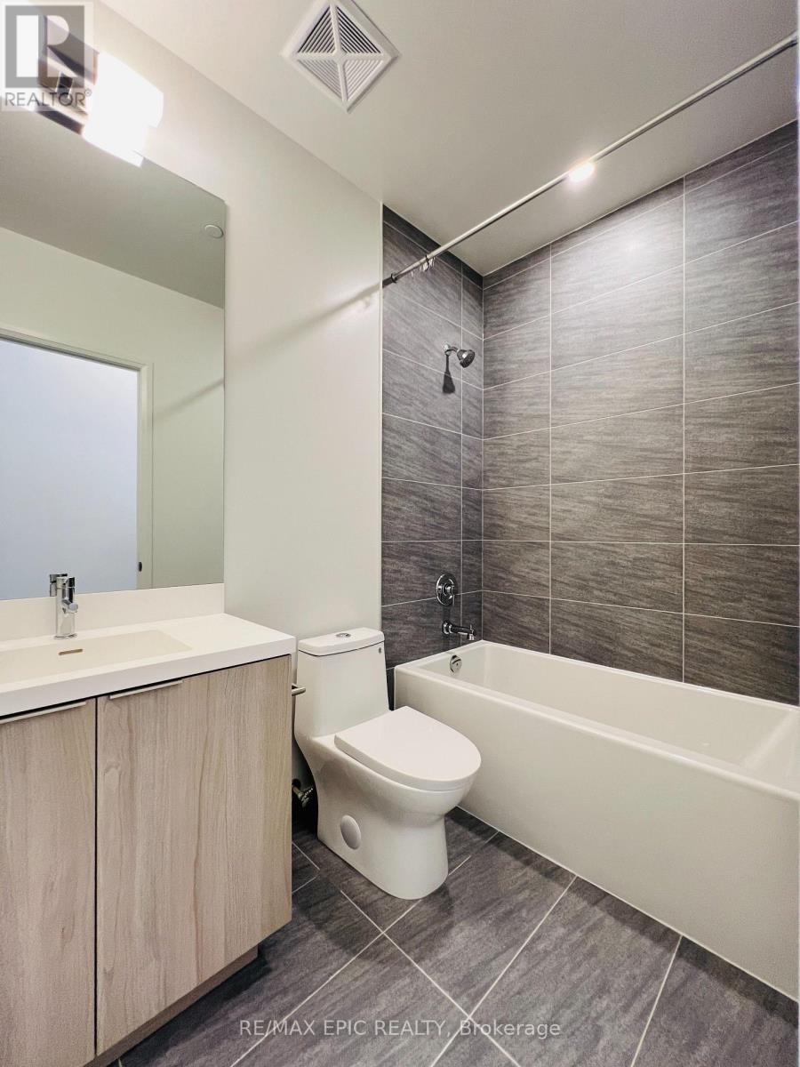 902 - 400 King Street W, Toronto, Ontario  M5V 1K2 - Photo 9 - C13601370