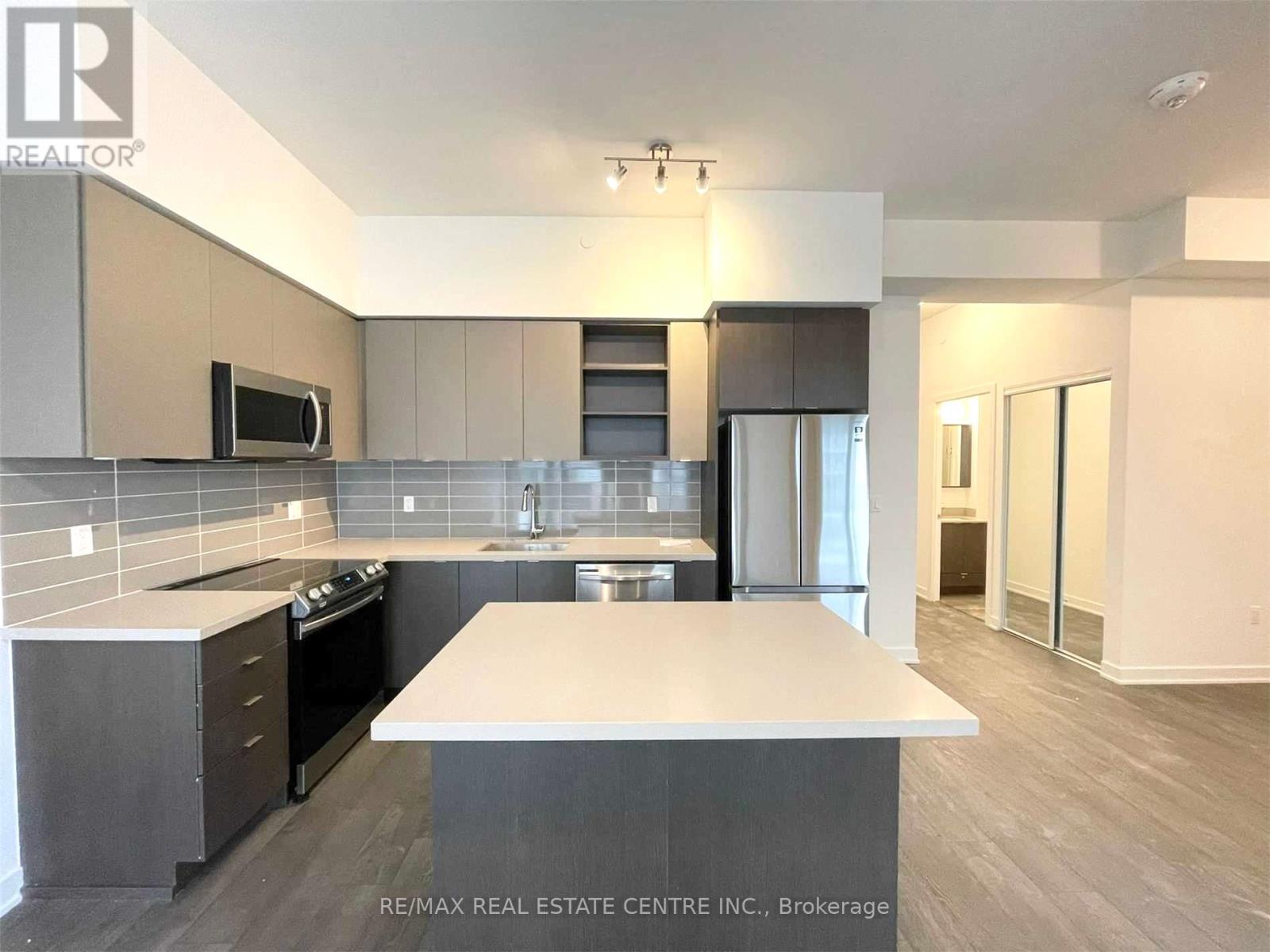 202 - 4675 METCALFE AVENUE, Mississauga, Ontario