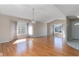 933 Youville Dr W NW, Edmonton, Alberta T6L 6T2 (30011145)