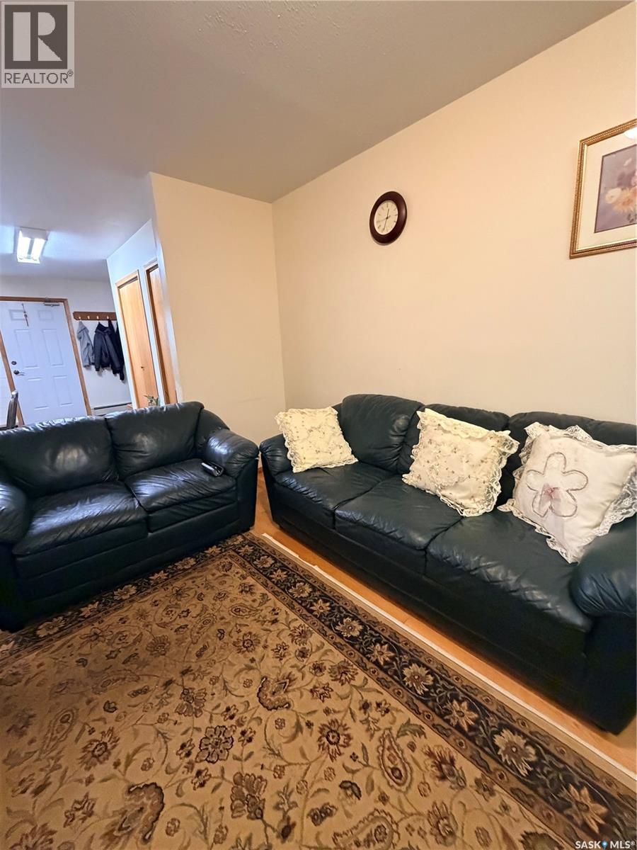 400 Grand Avenue, Indian Head, Saskatchewan  S0G 2K0 - Photo 49 - SK043580