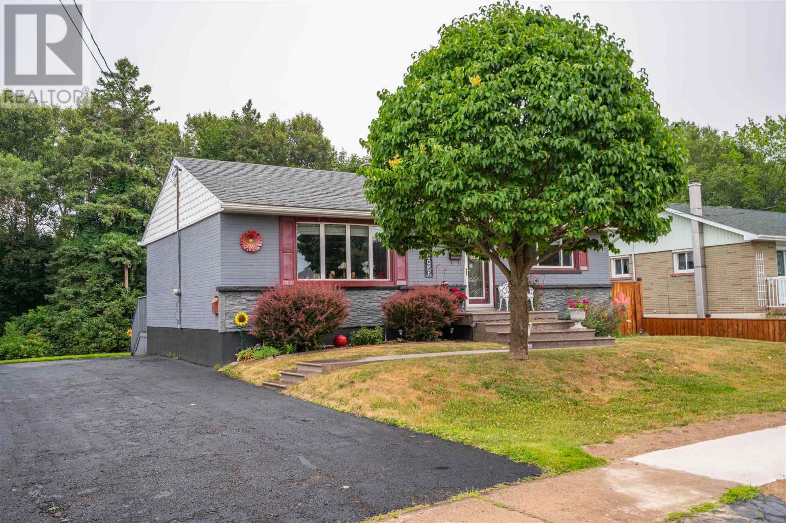 32 Bainbridge St, Sault Ste. Marie, Ontario  P6C 2G9 - Photo 3 - SM261913
