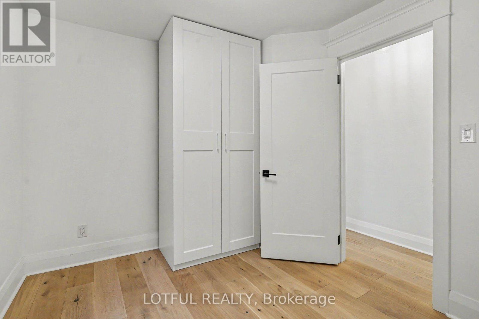 3 Martin Road, Toronto, Ontario  M4S 2V1 - Photo 14 - C13601524