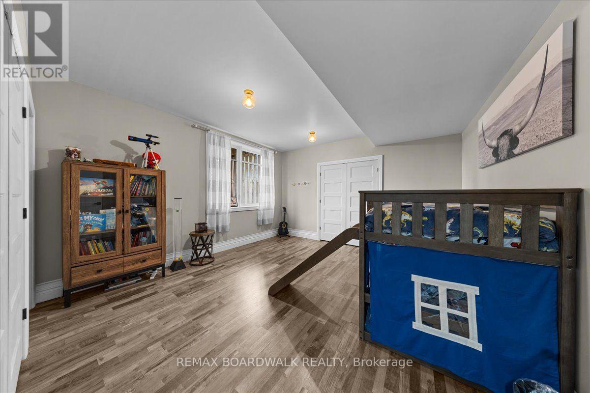 225 Hillcrest Drive, Mississippi Mills, Ontario  K0A 1A0 - Photo 41 - X13601540