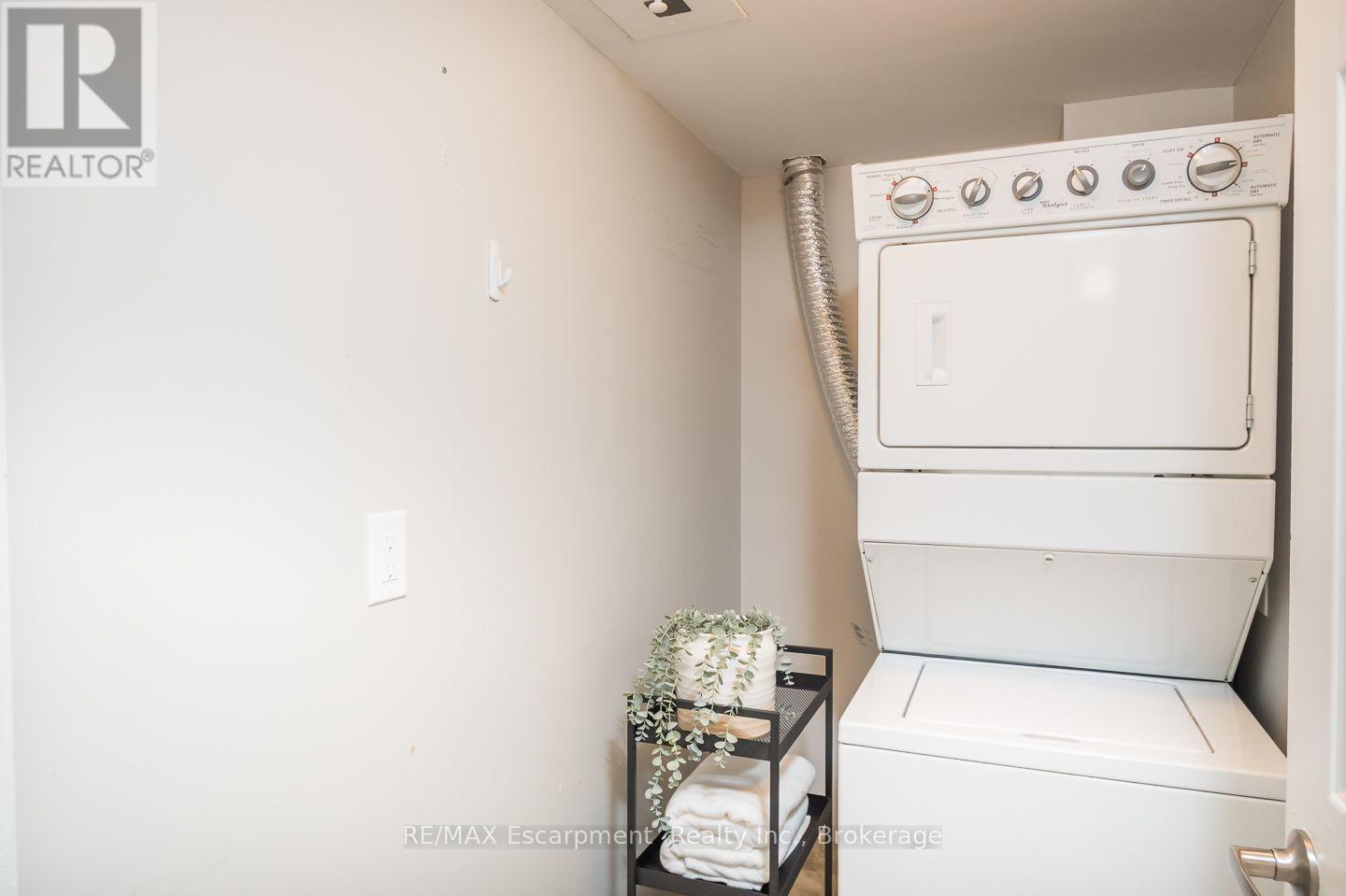 307 - 1045 Nadalin Heights, Milton, Ontario  L9T 8R5 - Photo 21 - W13601686