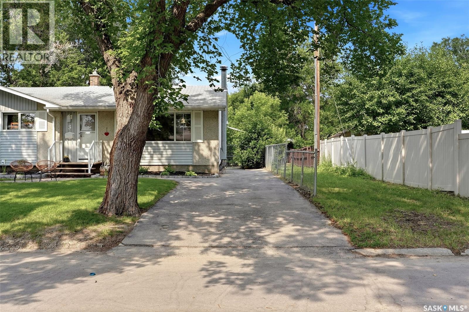 3 Woodlawn Place, Regina, Saskatchewan  S4S 5M9 - Photo 43 - SK043494