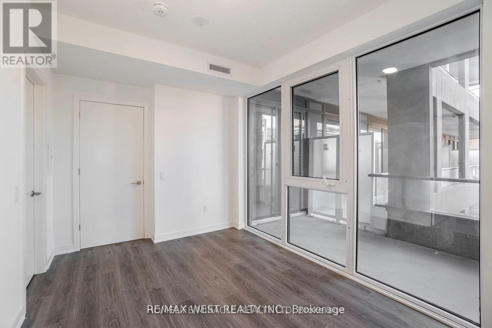 401 - 9 Tecumseth Street, Toronto, Ontario  M5V 3G4 - Photo 17 - C13601520