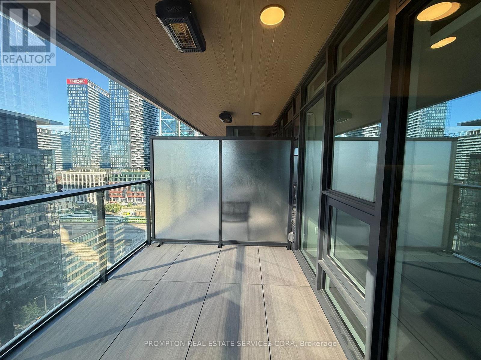 1715 - 3 Concord Cityplace Way, Toronto, Ontario  M5V 0X4 - Photo 9 - C13601600