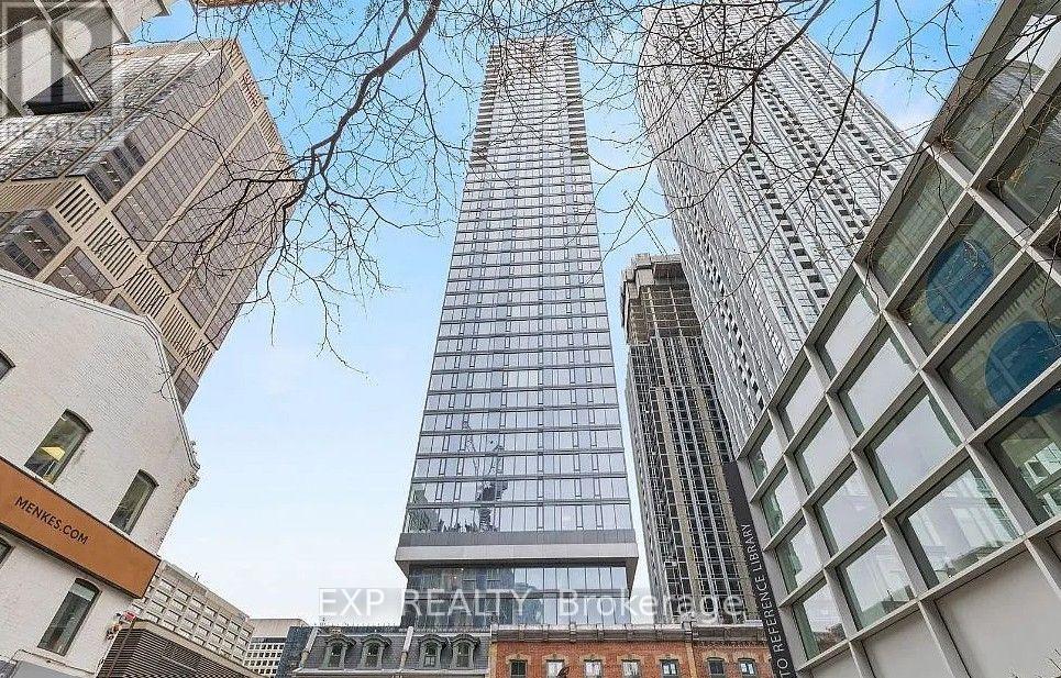 3707 - 8 Cumberland Street, Toronto, Ontario  M4W 1J5 - Photo 2 - C13601664