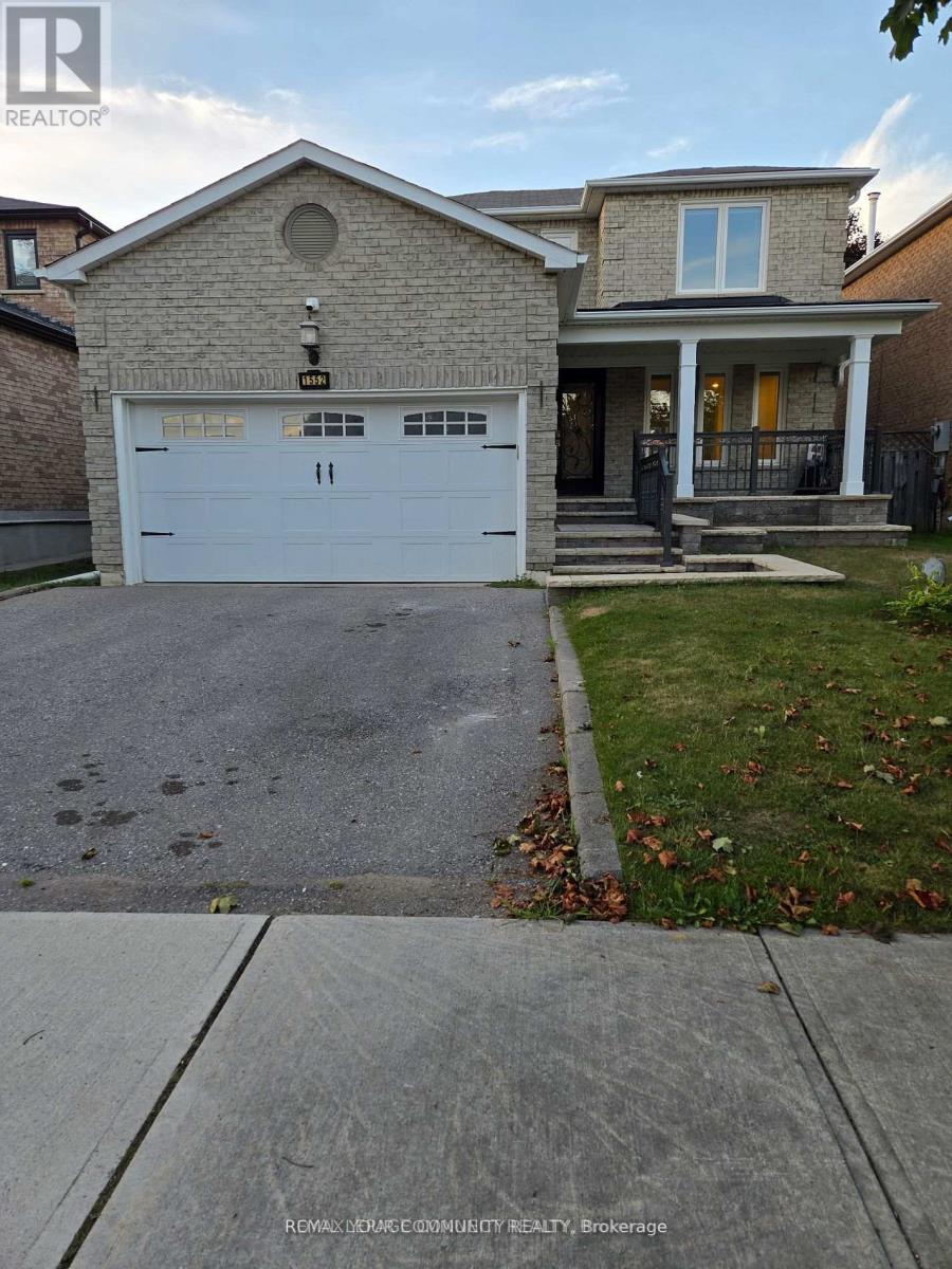 1552 DELLBROOK AVENUE, Pickering, Ontario