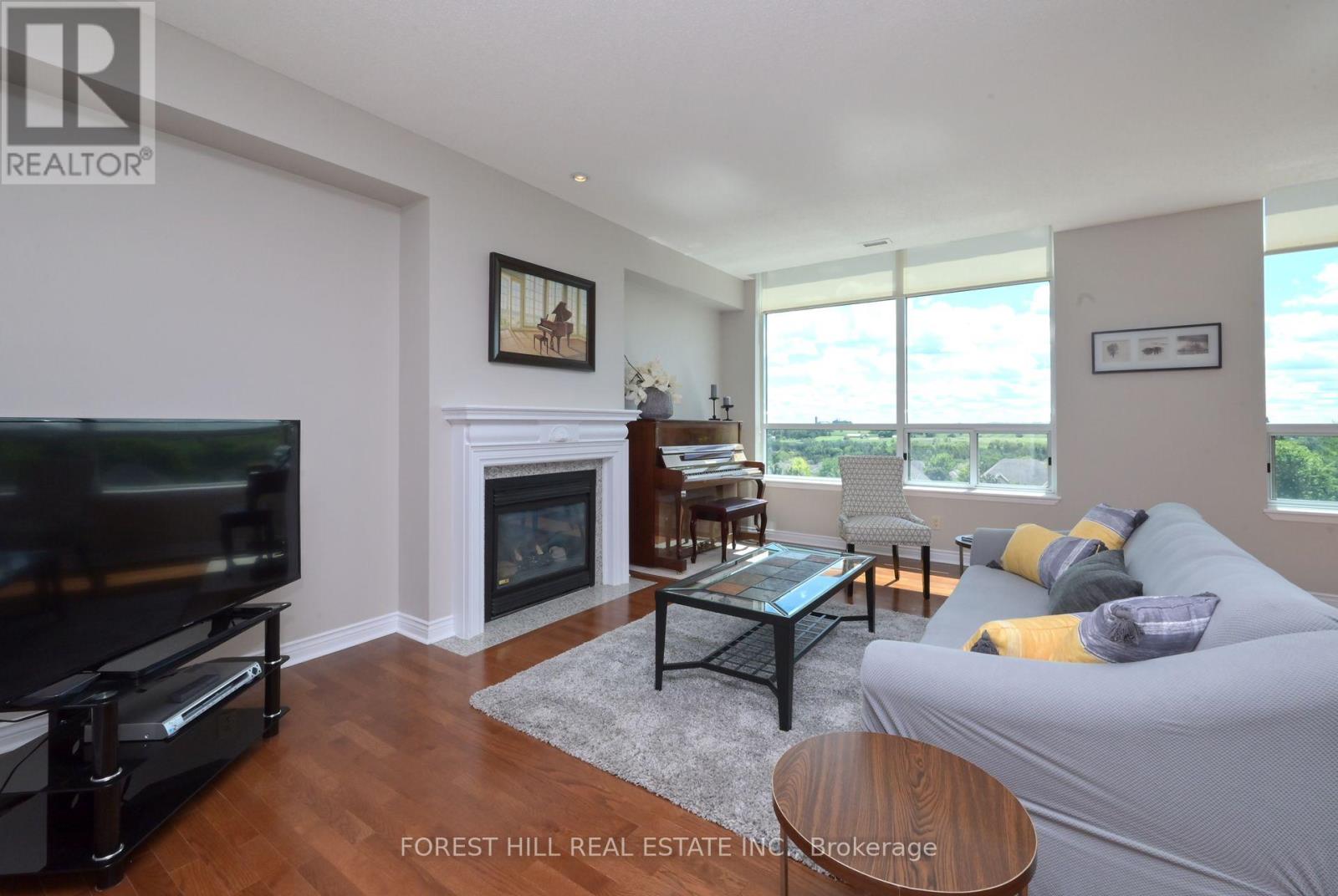 507 - 4 BRIAR HILL HEIGHTS New Tecumseth, ON L9R 1Z7