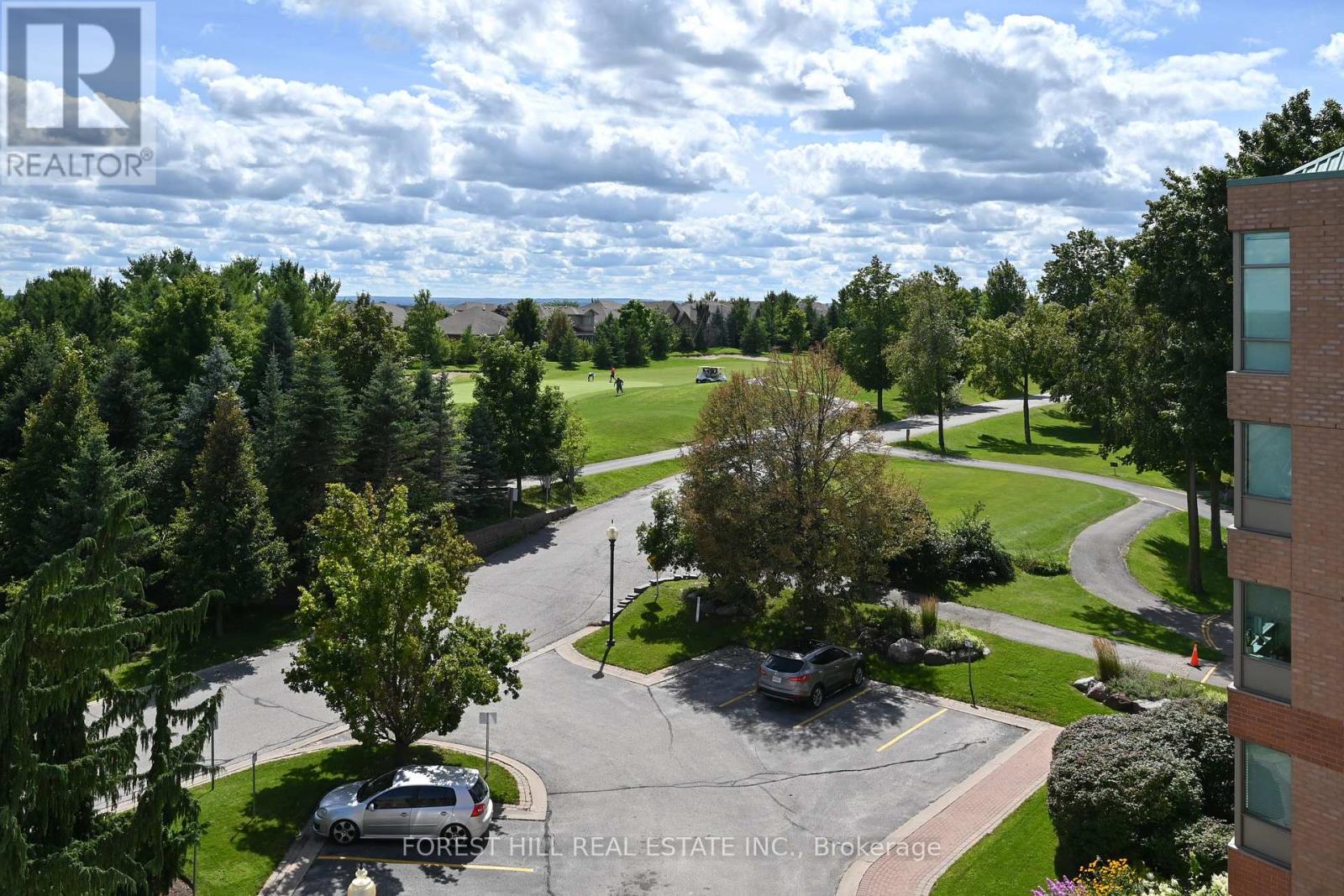 507 - 4 BRIAR HILL HEIGHTS New Tecumseth, ON L9R 1Z7