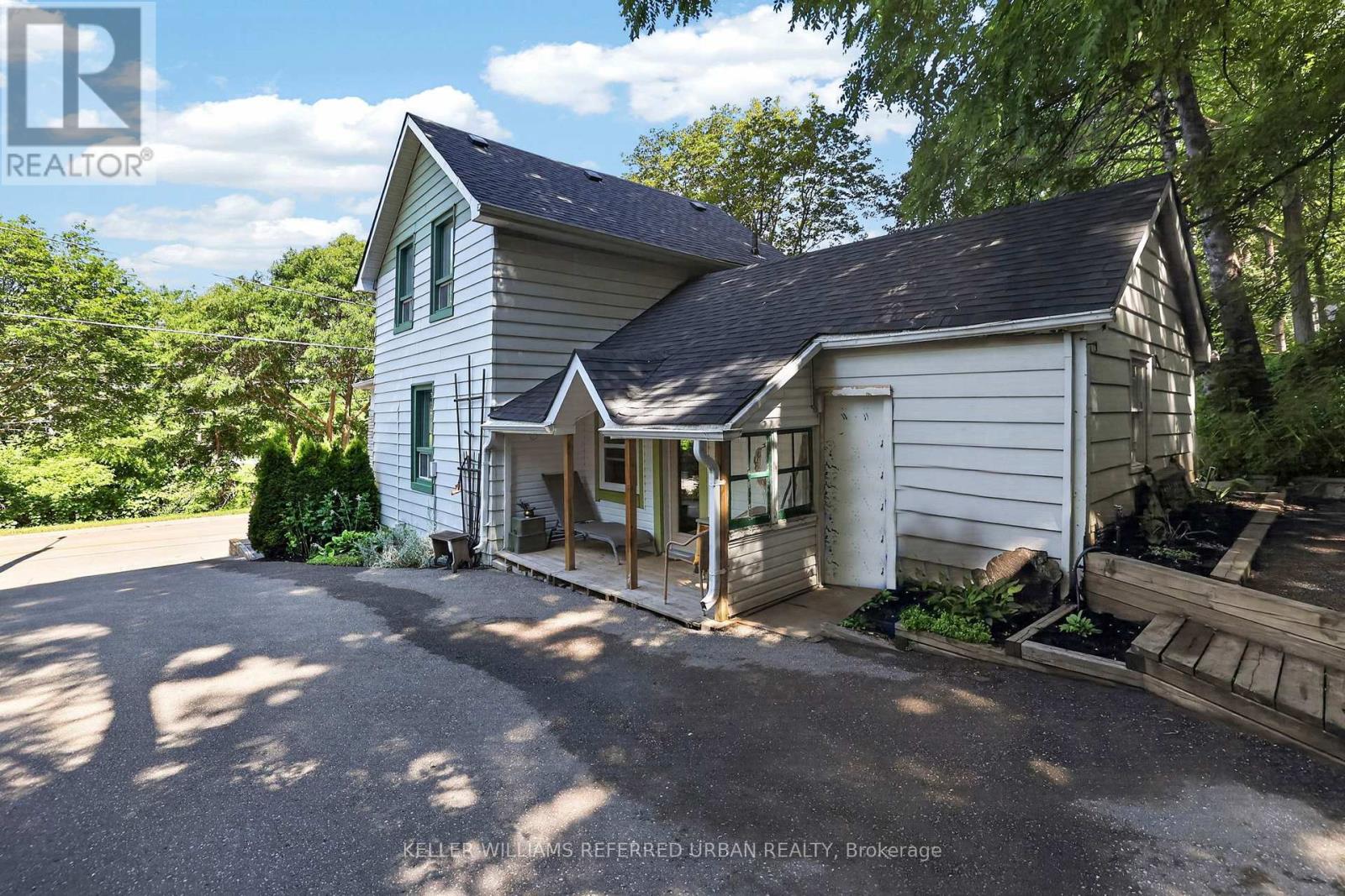 341 Cotter Street, Newmarket, Ontario  L3Y 3X9 - Photo 3 - N13601678