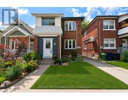 502 JANE STREET, Toronto, Ontario