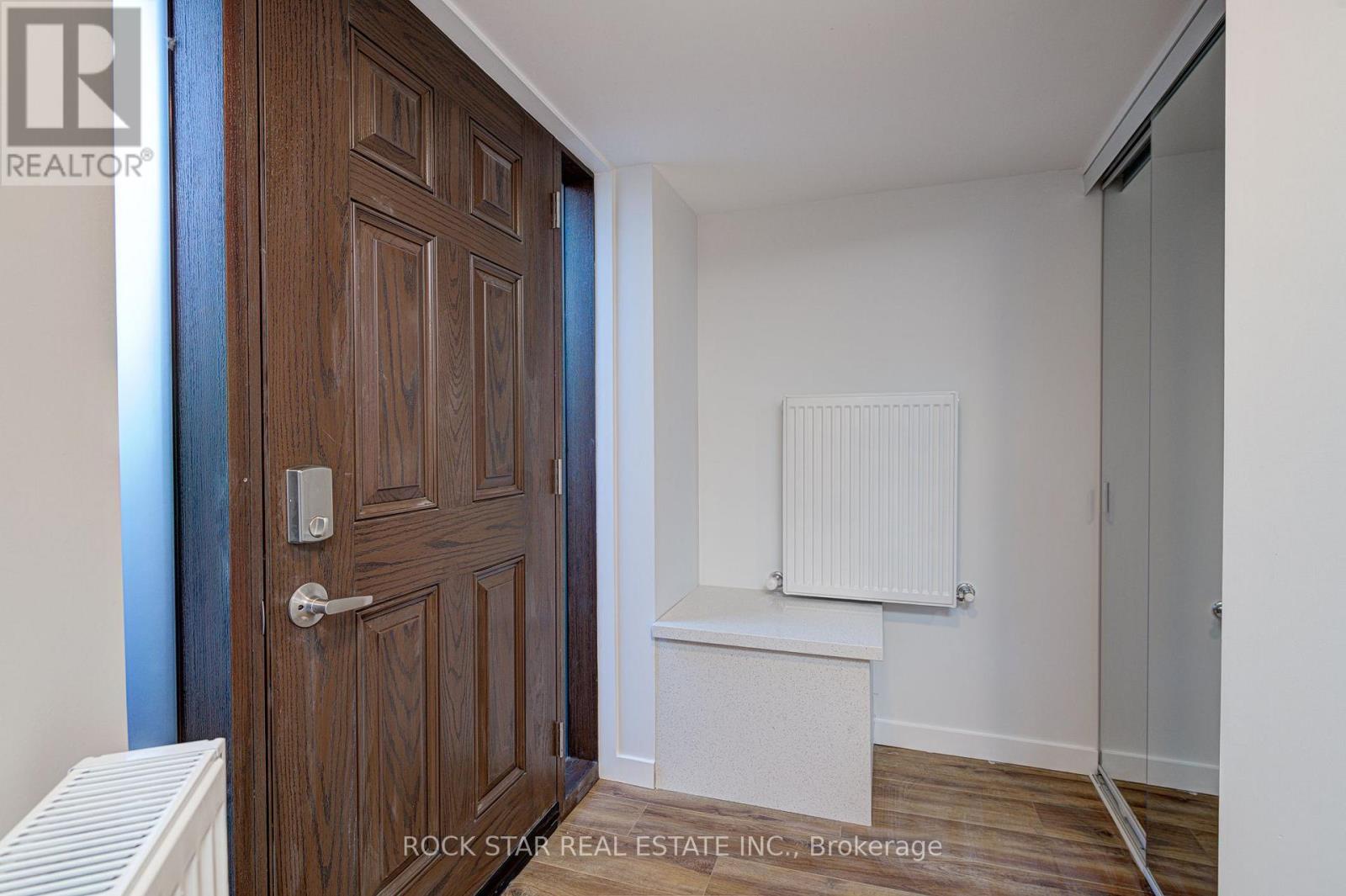 402 Jane Street, Toronto, Ontario  M6S 3Z5 - Photo 7 - W13601514