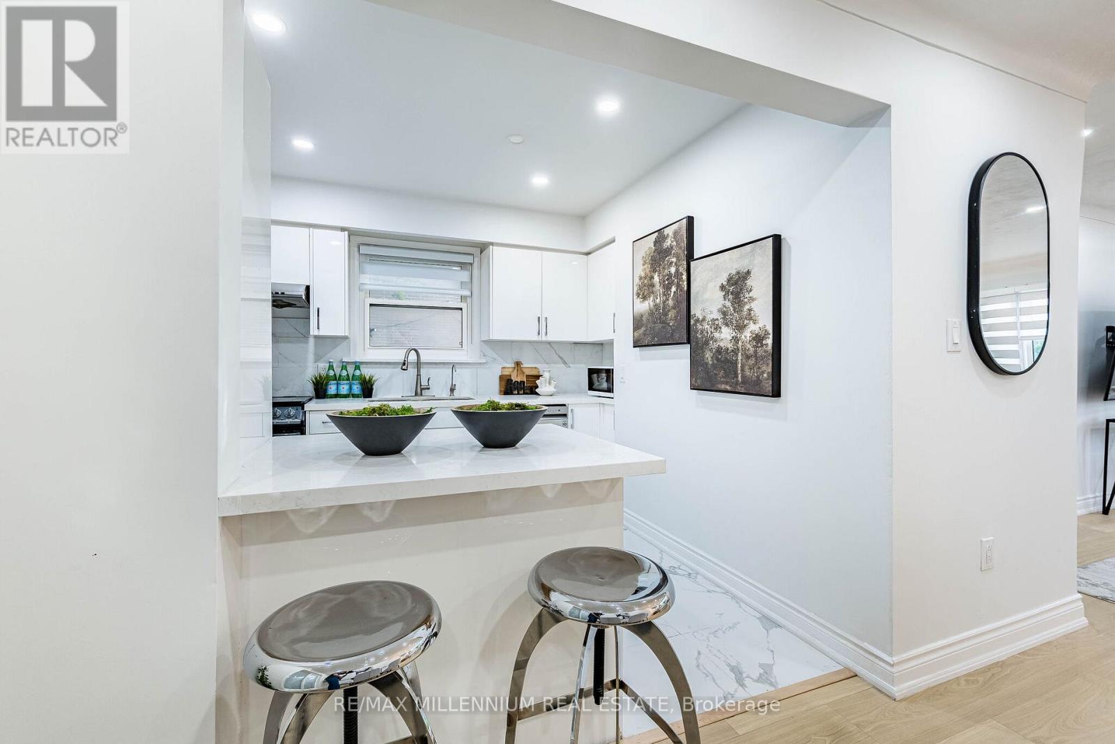 612 Appleby Line, Burlington, Ontario  L7L 2Y3 - Photo 13 - W13601588