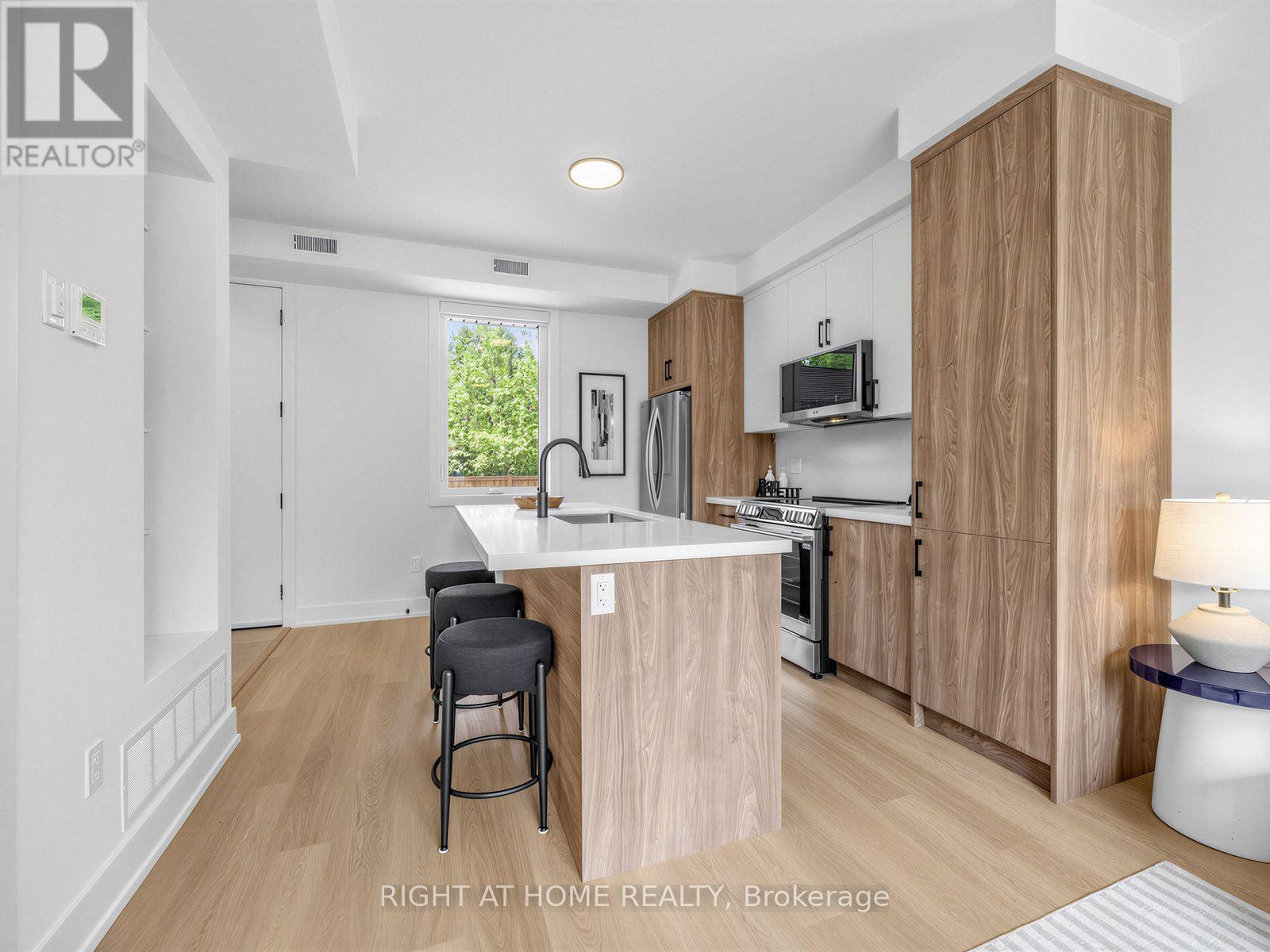 Unit C - 1416 Islington Avenue, Toronto, Ontario  M9A 3K7 - Photo 7 - W13601614