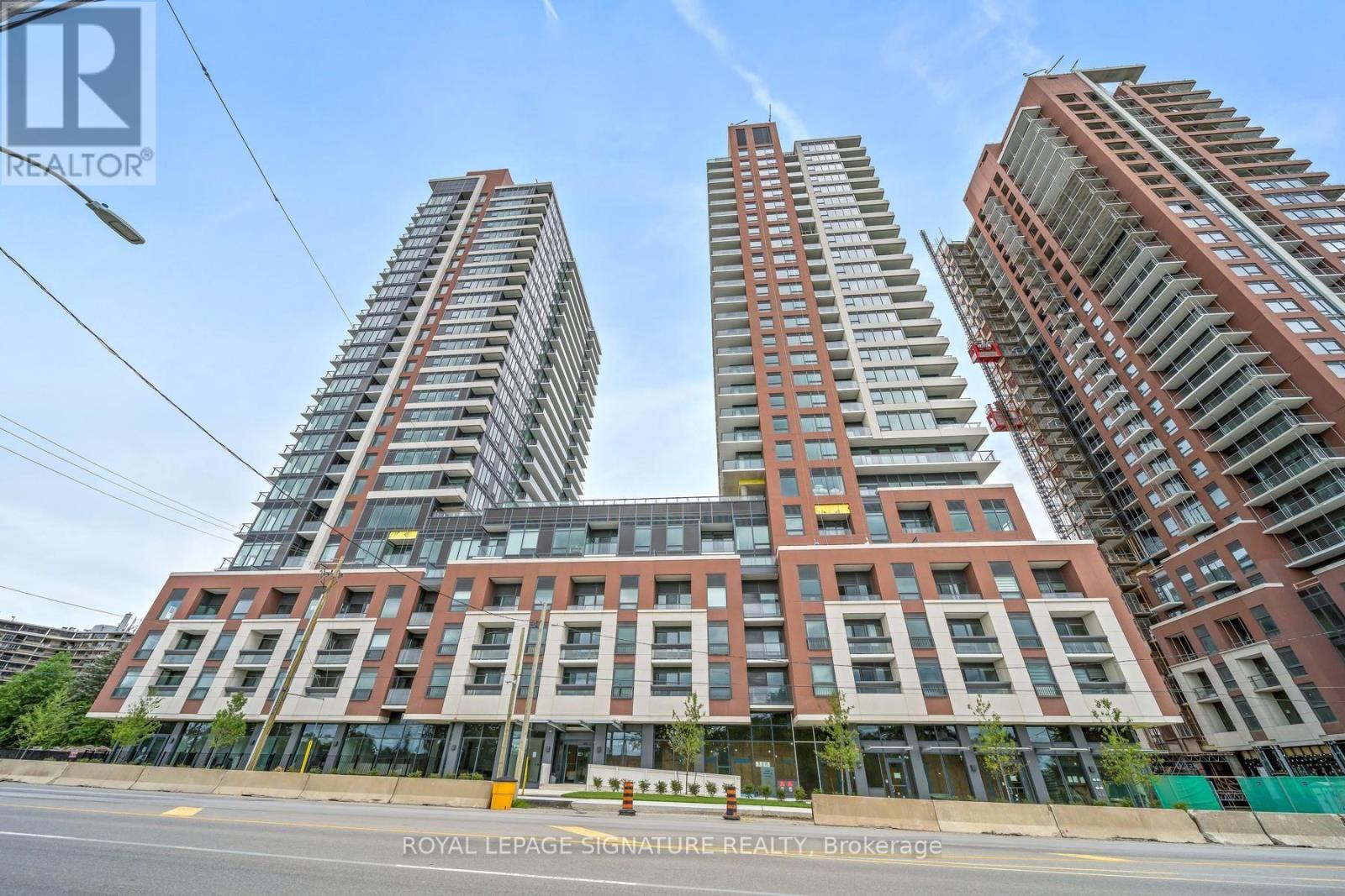 711 - 4010 EGLINTON AVENUE W, Toronto, Ontario