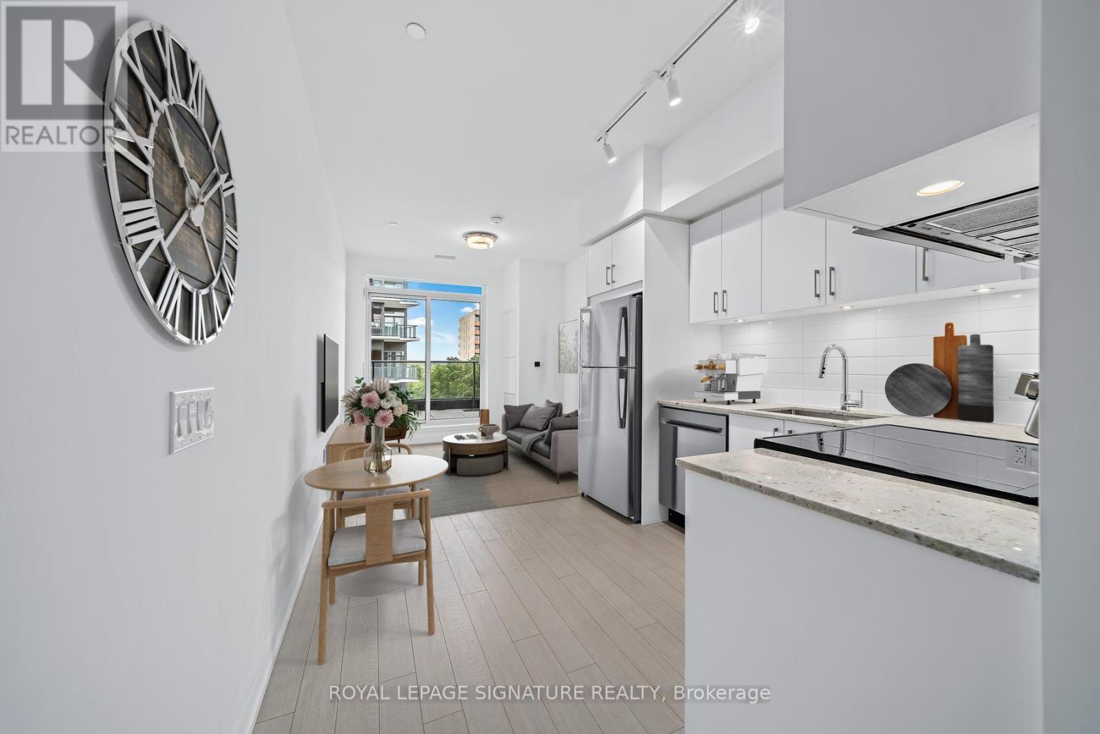 711 - 4010 Eglinton Avenue W, Toronto, Ontario  M9A 0G5 - Photo 4 - W13601652