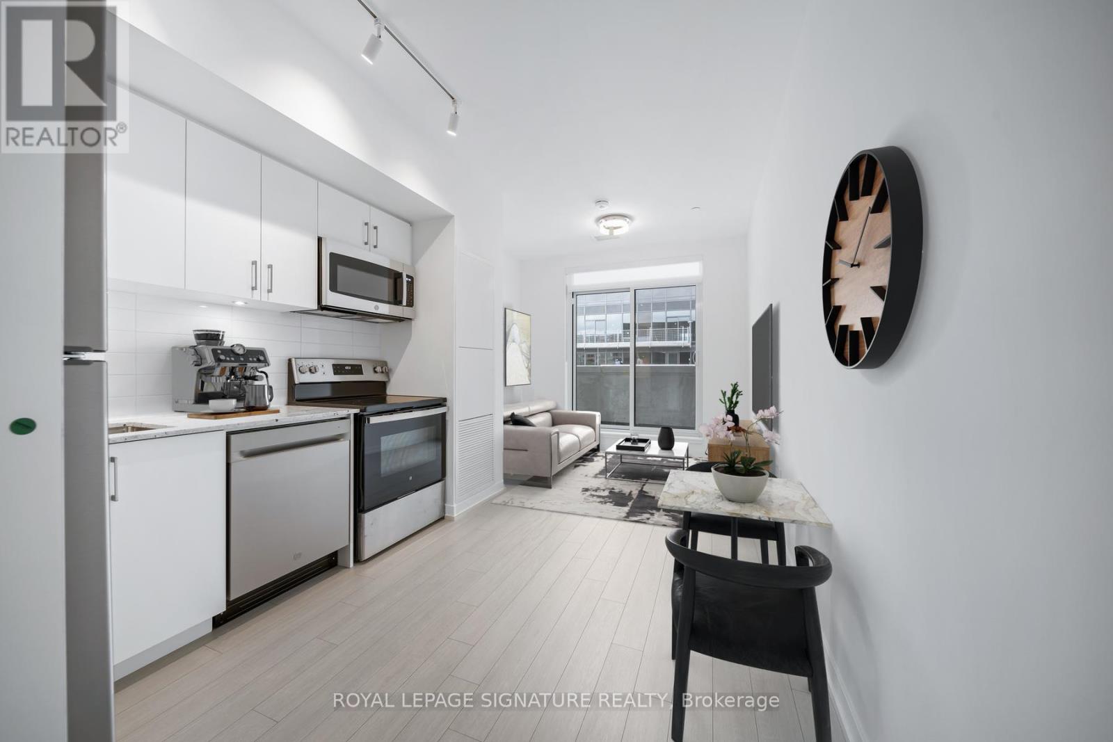714 - 4010 Eglinton Avenue W, Toronto, Ontario  M9A 0G5 - Photo 5 - W13601688