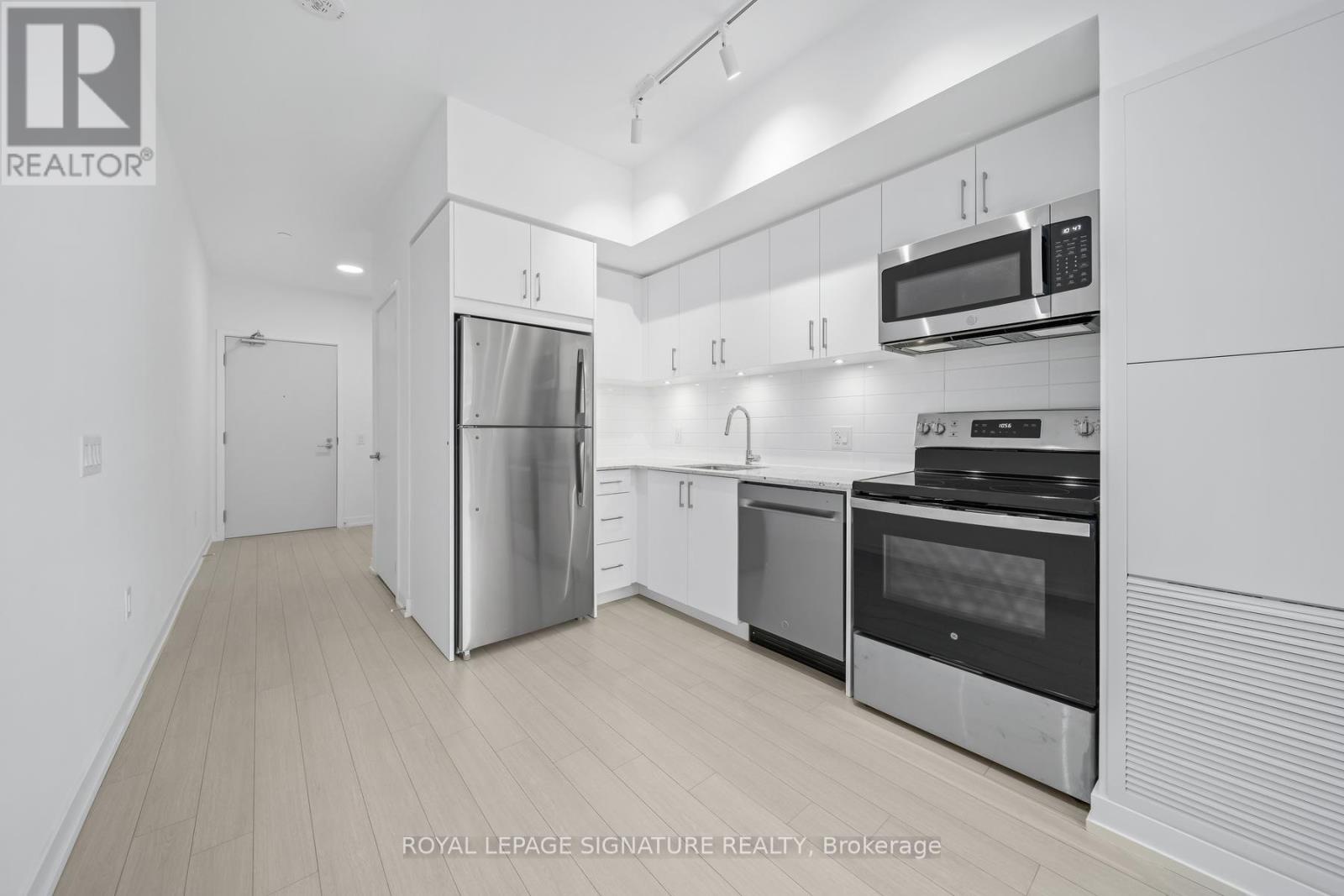 714 - 4010 Eglinton Avenue W, Toronto, Ontario  M9A 0G5 - Photo 6 - W13601688