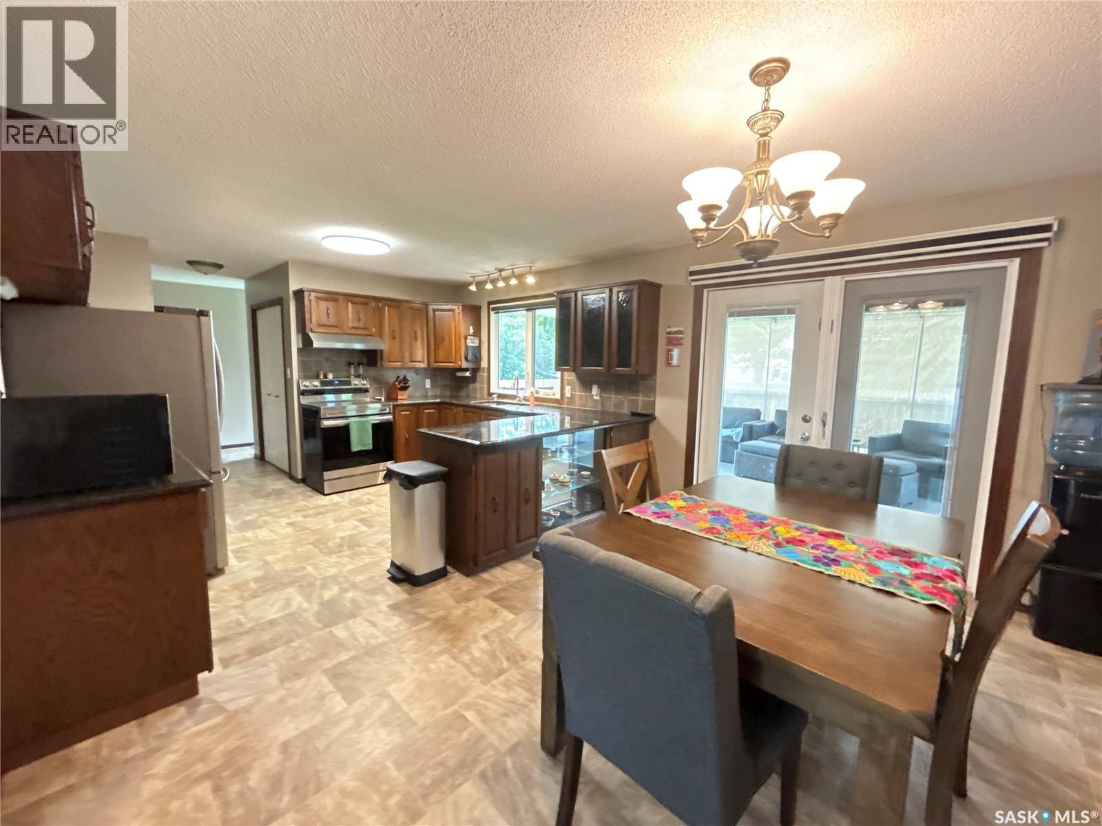 205 Schaefer Street, Richmound, Saskatchewan  S0N 2E0 - Photo 11 - SK043497
