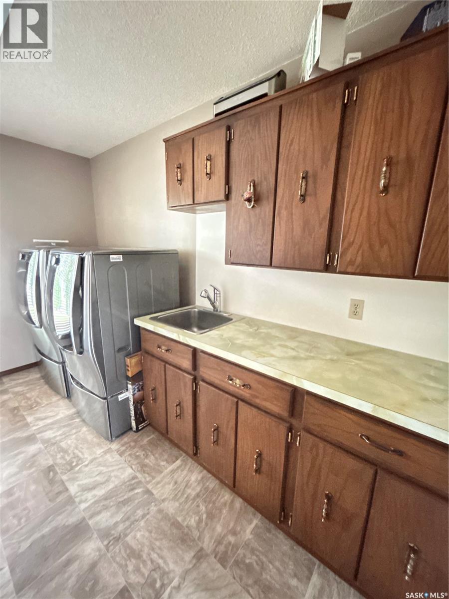 205 Schaefer Street, Richmound, Saskatchewan  S0N 2E0 - Photo 18 - SK043497