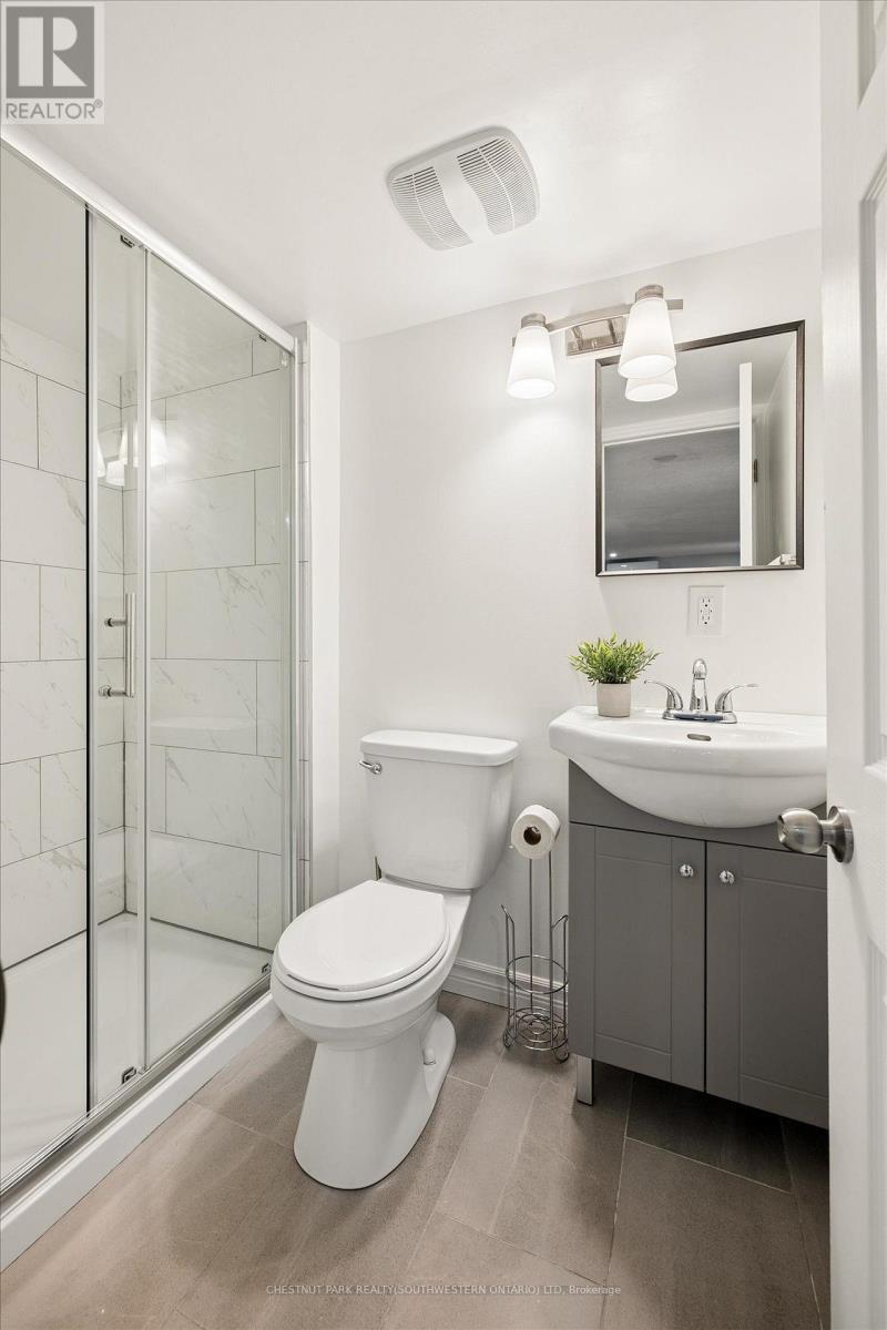 714 Frederick Street, Kitchener, Ontario  N2B 2B2 - Photo 26 - X13601426