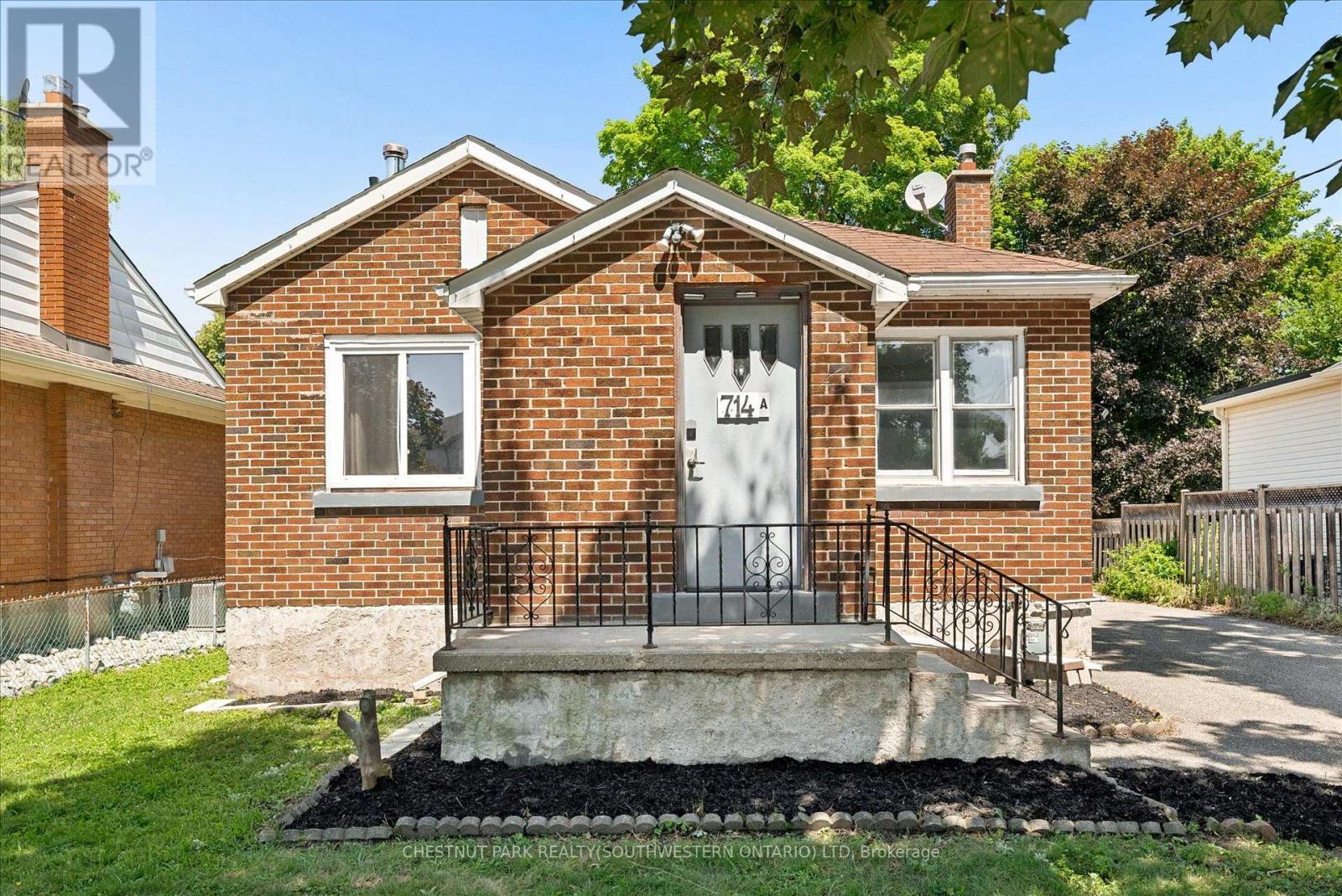 714 Frederick Street, Kitchener, Ontario  N2B 2B2 - Photo 4 - X13601426