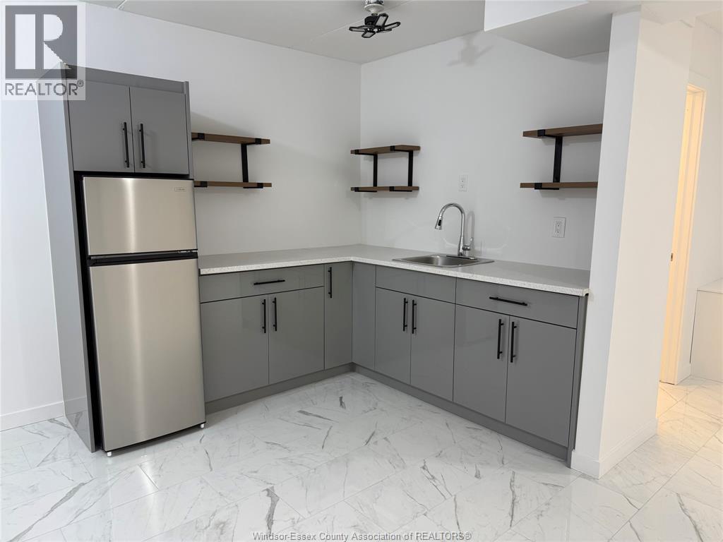 2532 Dougall Ave Avenue, Windsor, Ontario  N8X 1T6 - Photo 9 - 26017893