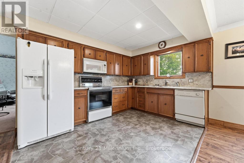 134 Bell Drive, Huron-Kinloss, Ontario  N2Z 0B3 - Photo 7 - X13601836