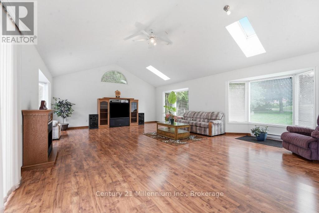 134 Bell Drive, Huron-Kinloss, Ontario  N2Z 0B3 - Photo 9 - X13601836