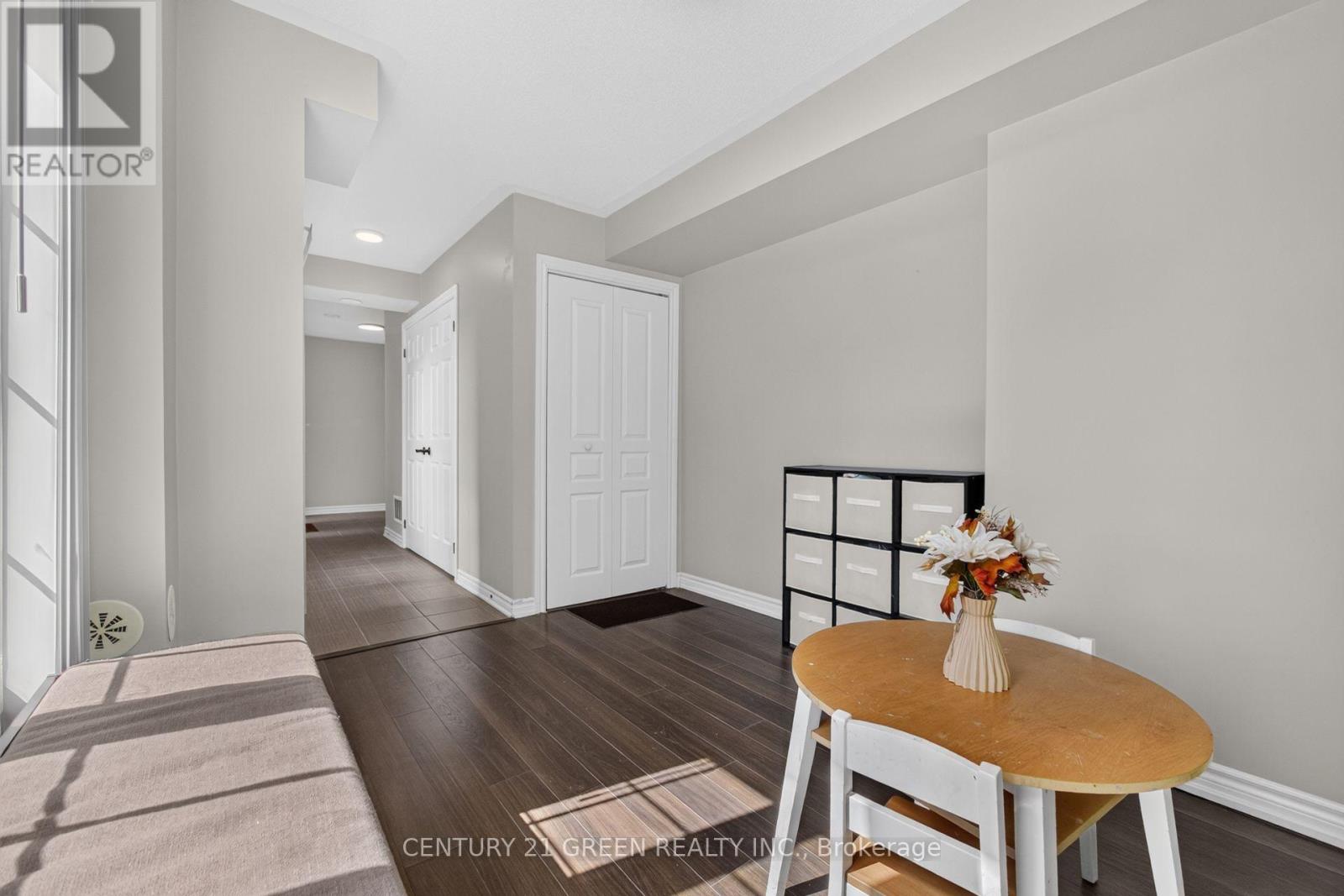 111 - 1250 St. Martins Drive, Pickering, Ontario  L1W 0A2 - Photo 13 - E13601772