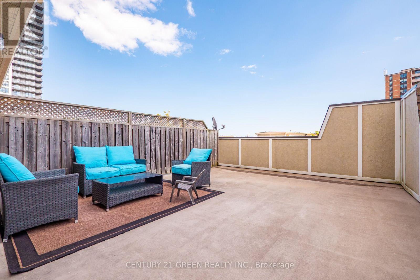 111 - 1250 St. Martins Drive, Pickering, Ontario  L1W 0A2 - Photo 45 - E13601772