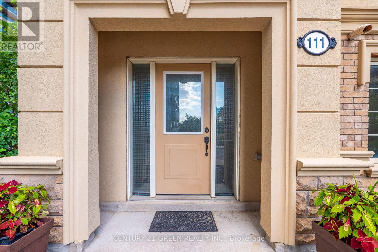 111 - 1250 St. Martins Drive, Pickering, Ontario  L1W 0A2 - Photo 6 - E13601772