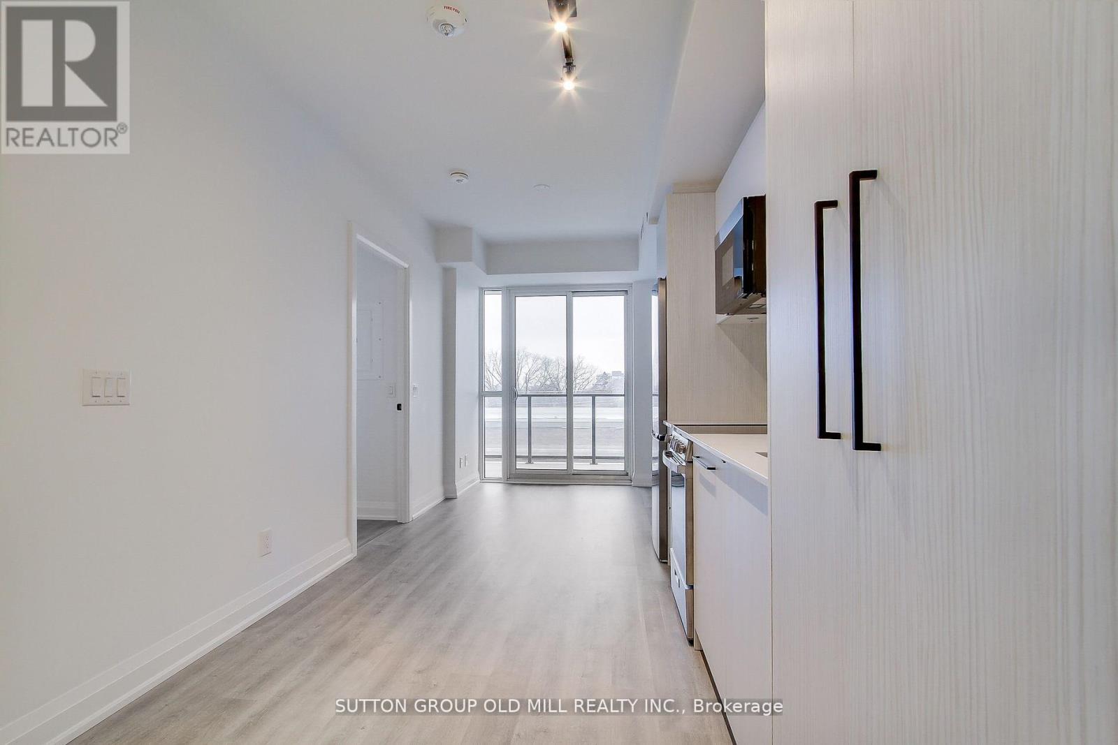 516 - 2369 Danforth Avenue, Toronto, Ontario  M4C 0B1 - Photo 9 - E13601890