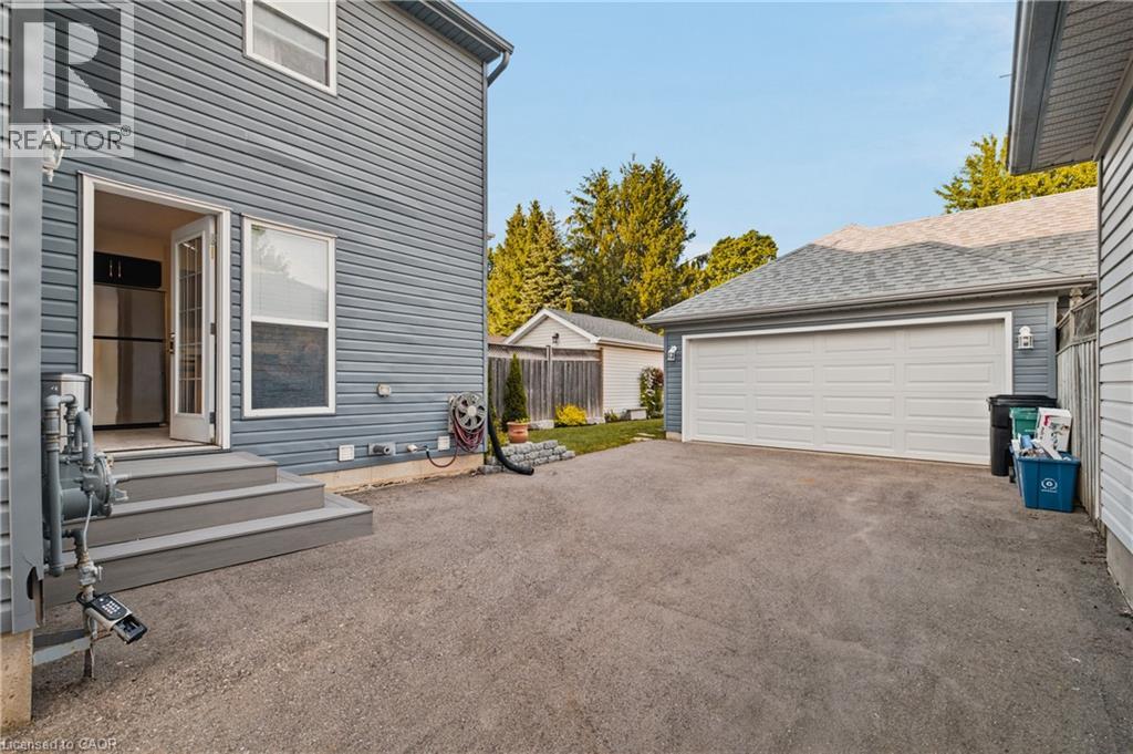 704 Jacob Lane, Waterloo, Ontario N2V 2A7 - Photo 29 - 40846083