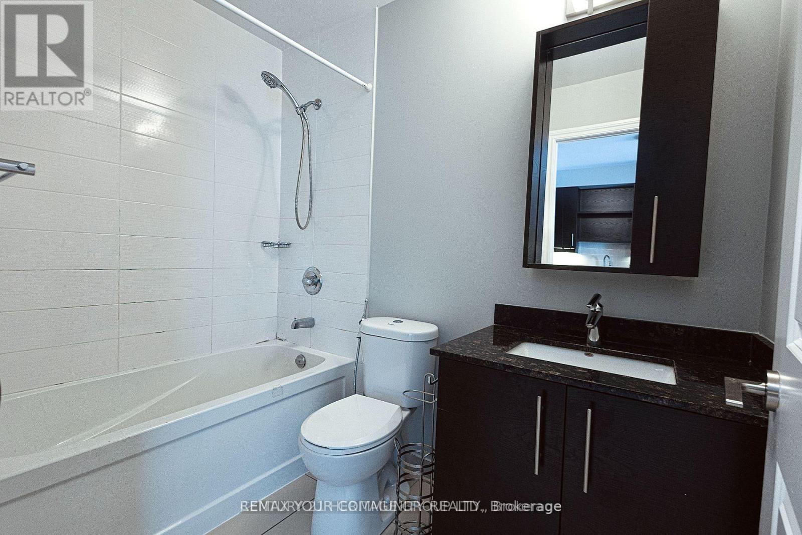 1210 - 325 South Park Road, Markham, Ontario  L3T 7W2 - Photo 11 - N13601786
