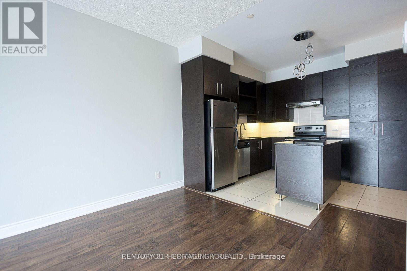 1210 - 325 South Park Road, Markham, Ontario  L3T 7W2 - Photo 9 - N13601786