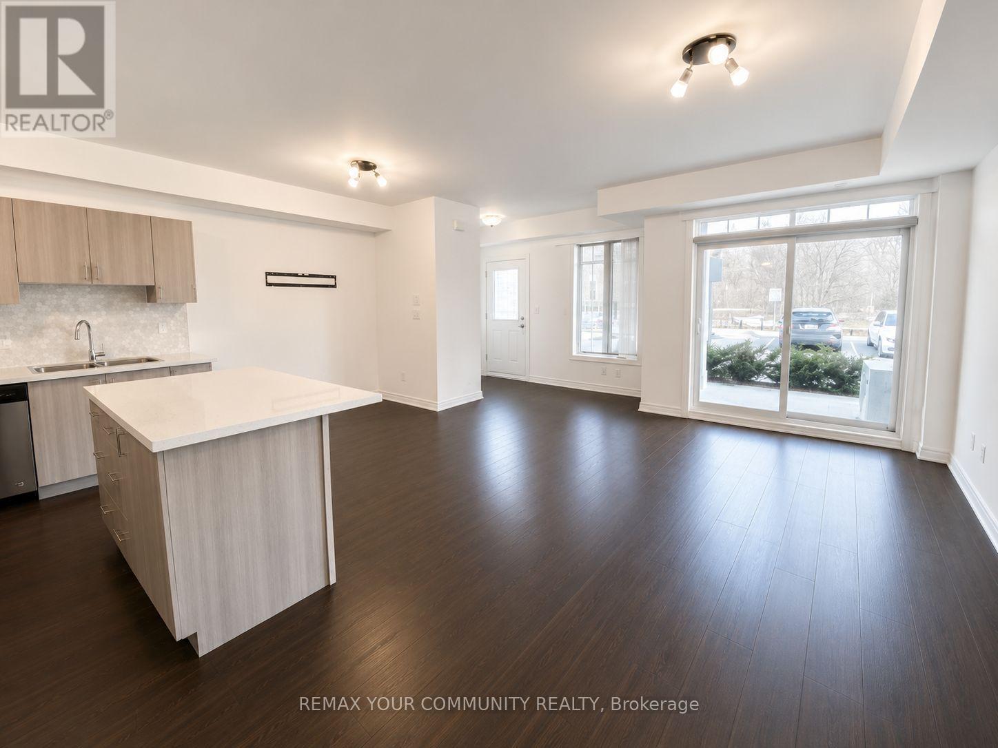 196 Pine Grove Road W, Vaughan, Ontario  L4L 2H2 - Photo 6 - N13601854