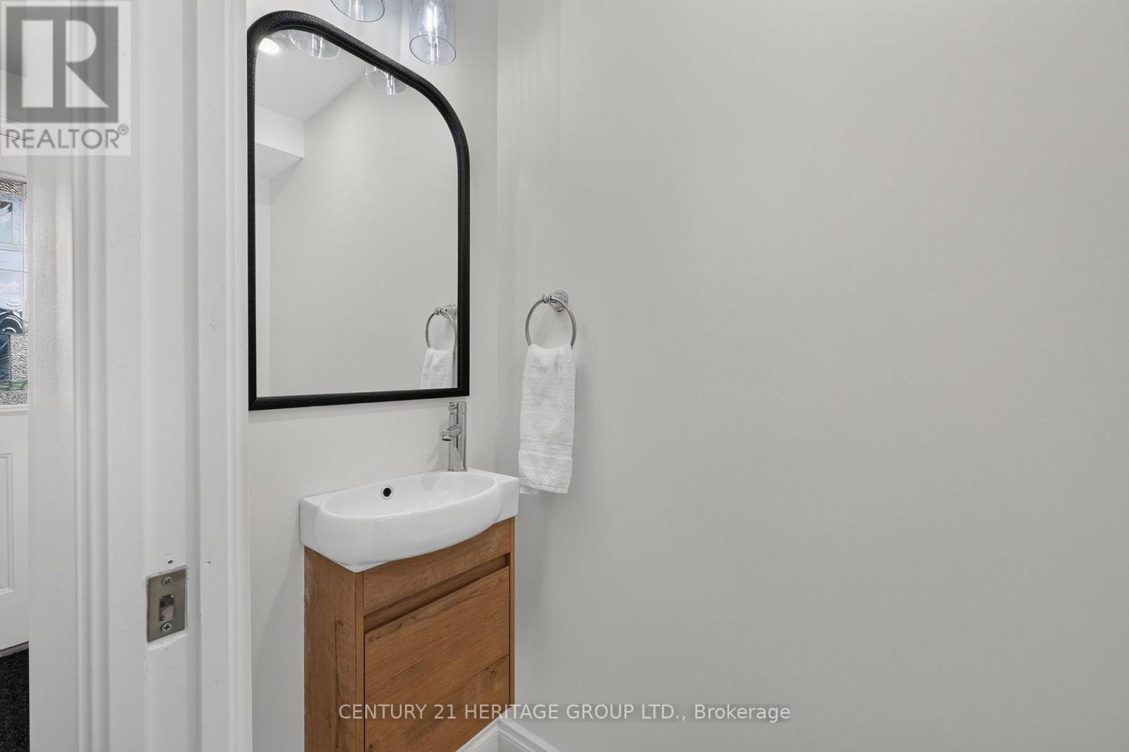 19 Majesty Boulevard, Barrie, Ontario  L4M 7K3 - Photo 16 - S13601736
