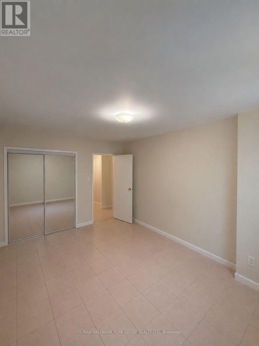 101 - 105 Raglan Avenue, Toronto, Ontario  M6C 2K7 - Photo 9 - C13544456