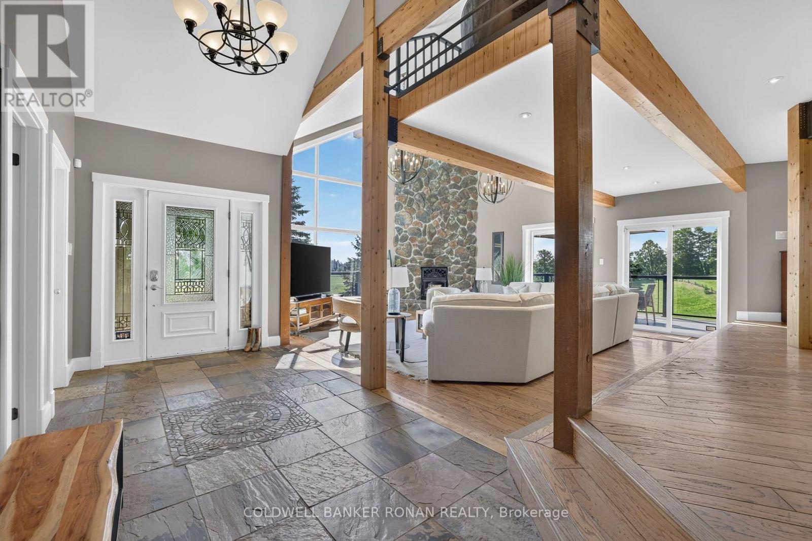 18250 Duffy's Lane, Caledon, Ontario  L7E 3C4 - Photo 5 - W13601824